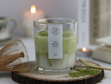 Iced Matcha Latte 